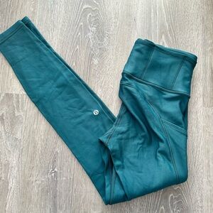 Lululemon leggings size 6